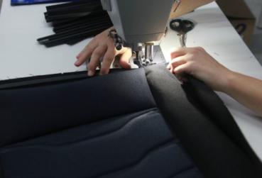Auto SITZE STOFF / LEDER Erneuern Überziehen oder Neu Gestalten